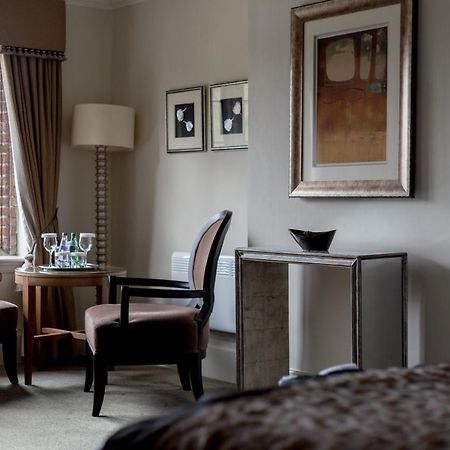 Western House Hotel At Ayr Racecourse Exterior foto