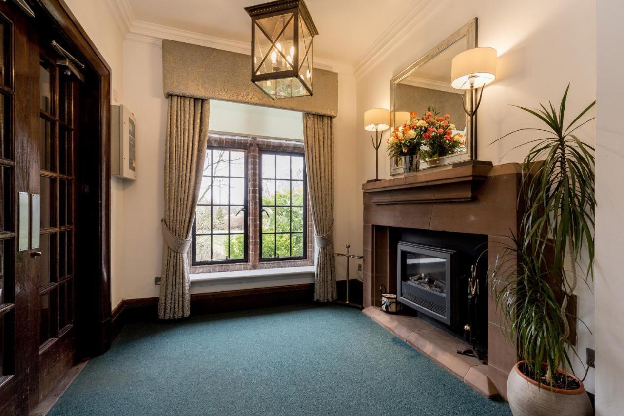 Western House Hotel At Ayr Racecourse Exterior foto