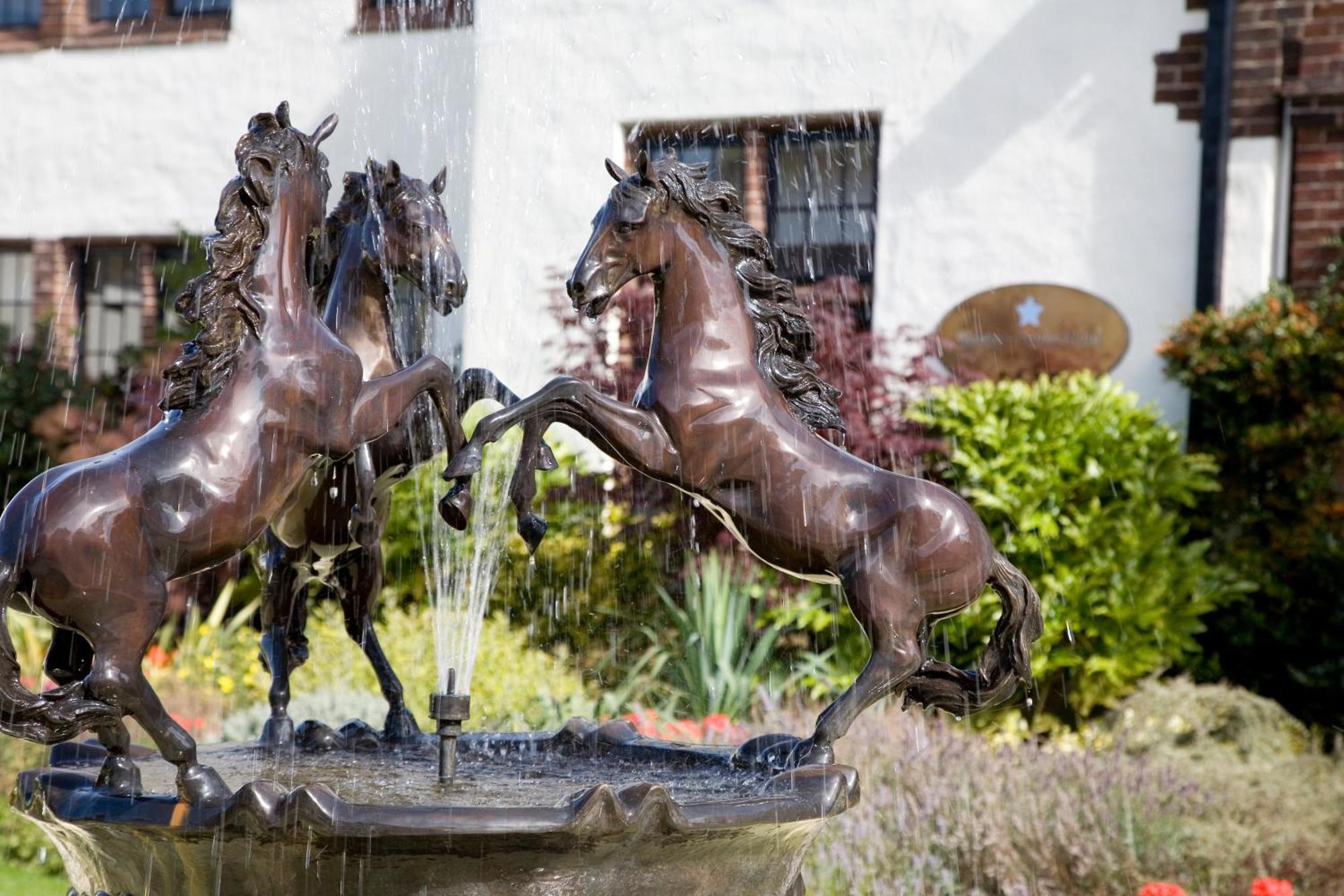 Western House Hotel At Ayr Racecourse Exterior foto